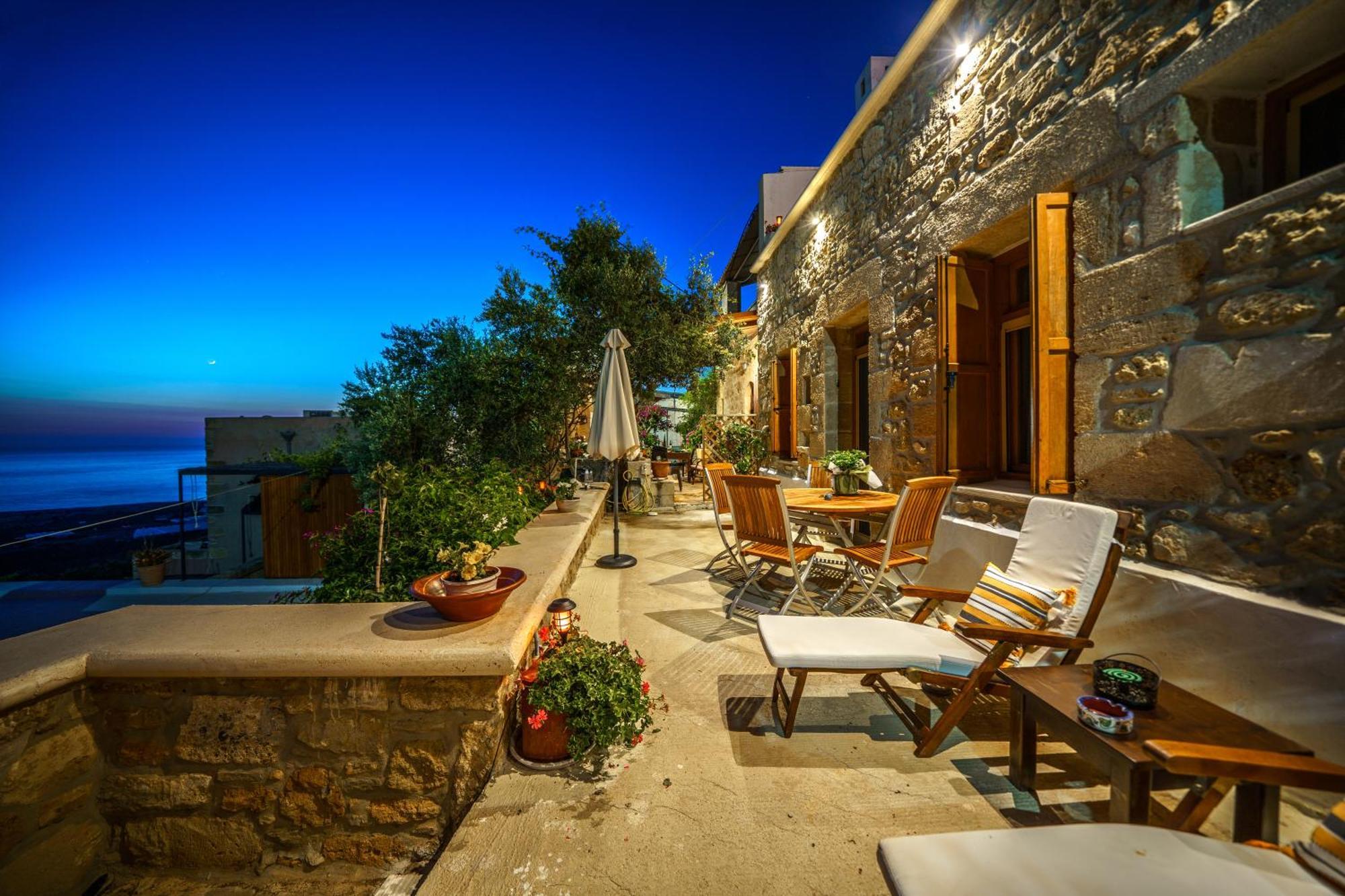 Mary'S Stone House Apartment Falasarna Exterior photo